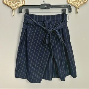 Banana republic pinstripe asymmetrical skirt